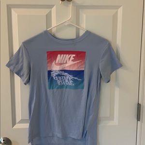 GIRLS NIKE TSHIRT